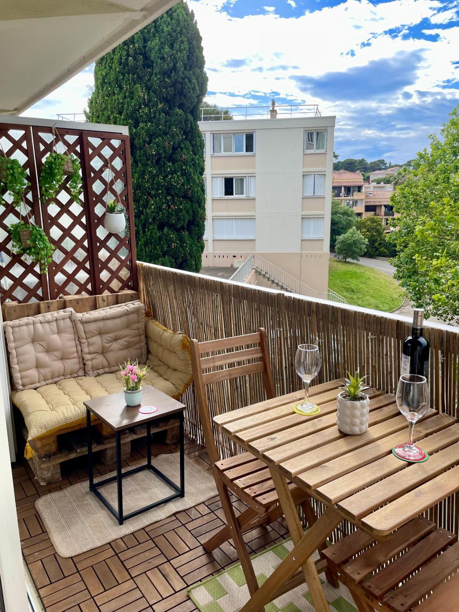 Superbe Duplex Refait A Neuf ! Apartment Hyeres Exterior photo